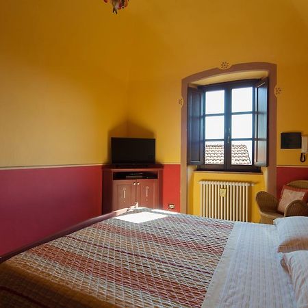 B&B La Pulce Dorata Mulazzo Exterior photo