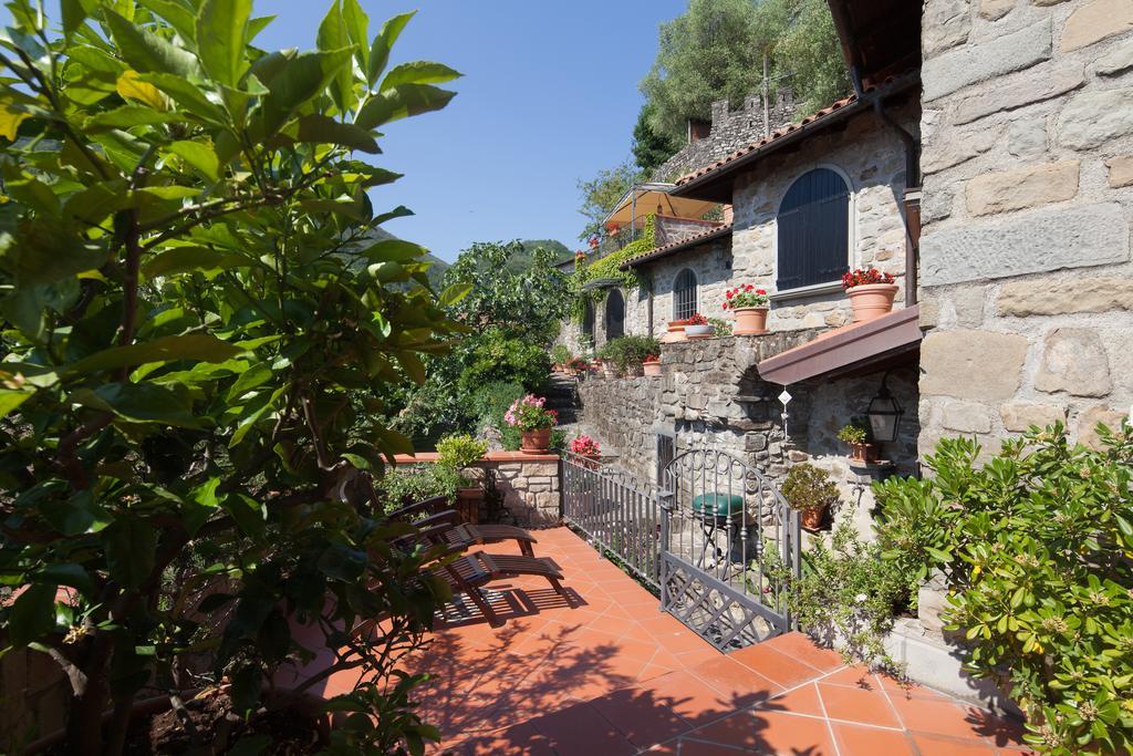 B&B La Pulce Dorata Mulazzo Exterior photo