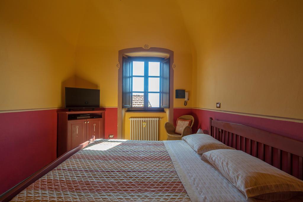B&B La Pulce Dorata Mulazzo Exterior photo