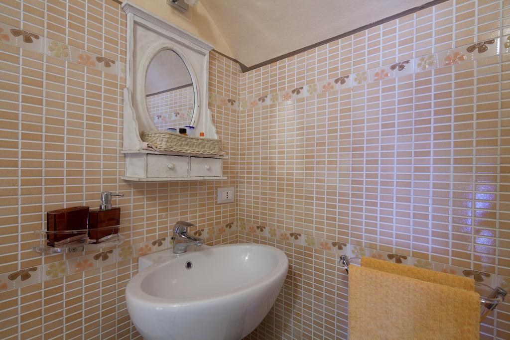 B&B La Pulce Dorata Mulazzo Exterior photo