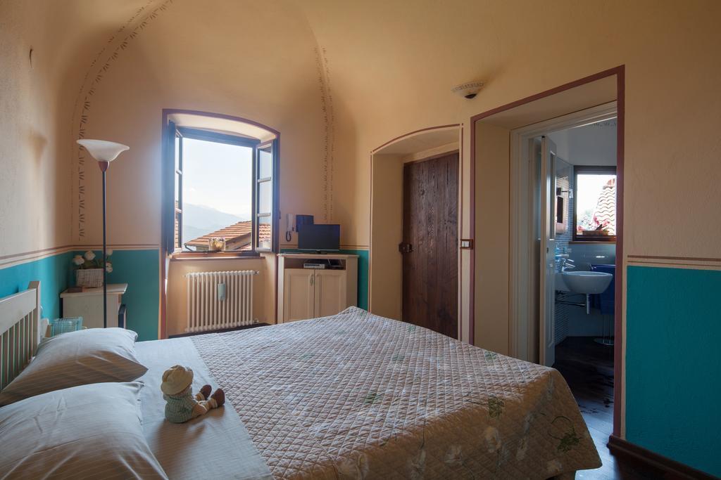 B&B La Pulce Dorata Mulazzo Exterior photo
